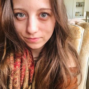 Meet your Posher, Jacqueline